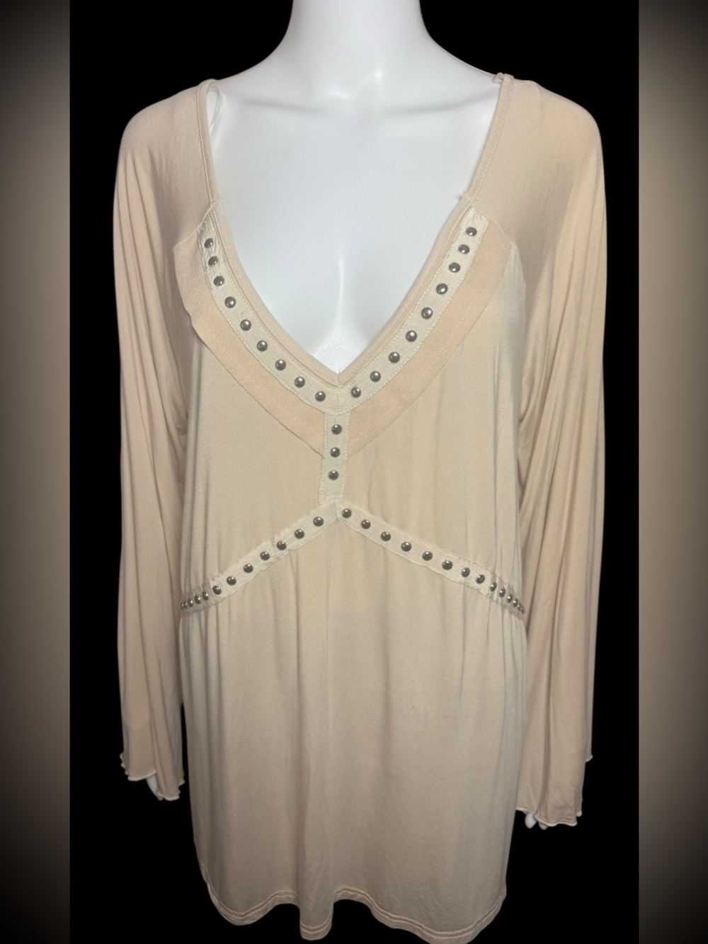 POL Beige Pale Pink Studded V Neck Long Sleeve Tunic Top Small OVERSIZED